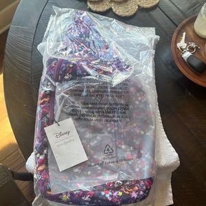 NWT Vera Bradley Disney Sweet Floral Mickey & Minnie Sling Backpack